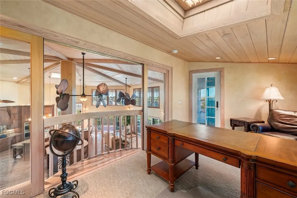 2451 Blind Pass Court Sanibel FL 33957