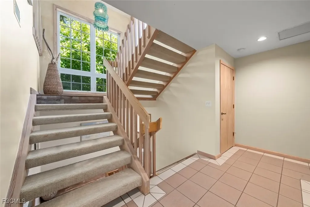 2451 Blind Pass Court Sanibel FL 33957
