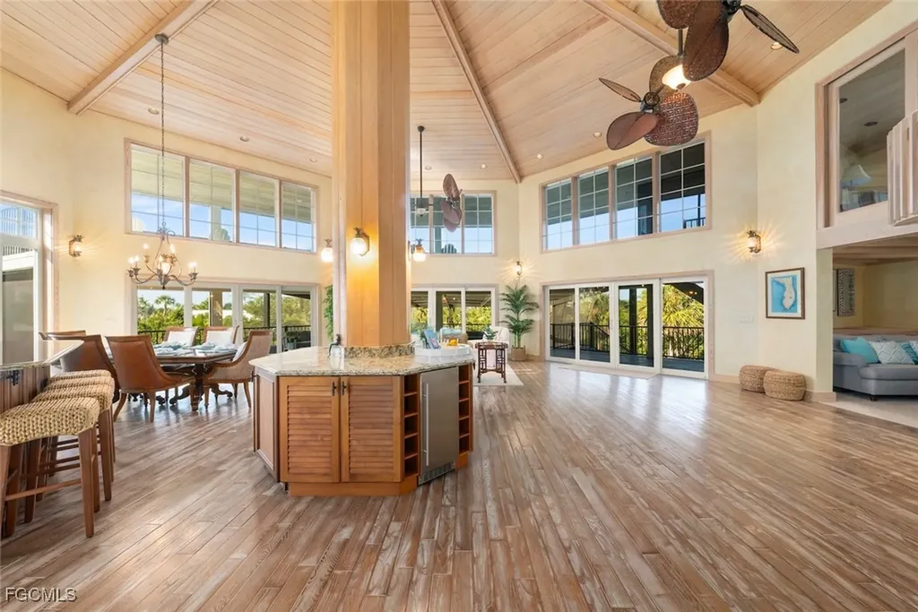 2451 Blind Pass Court Sanibel FL 33957