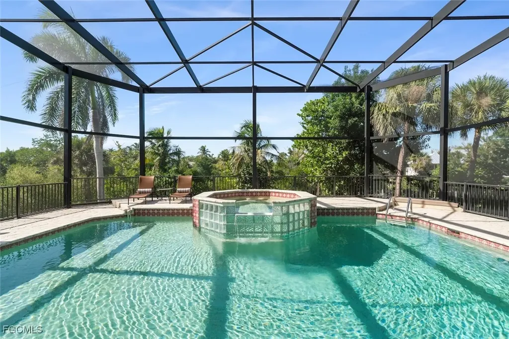 2451 Blind Pass Court Sanibel FL 33957