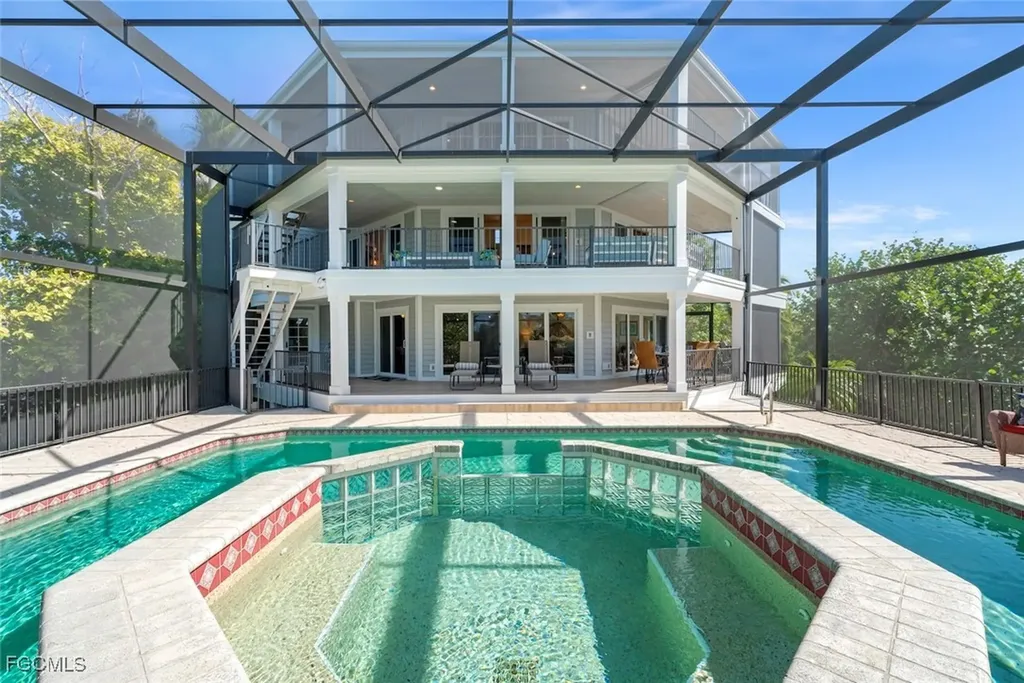 2451 Blind Pass Court Sanibel FL 33957