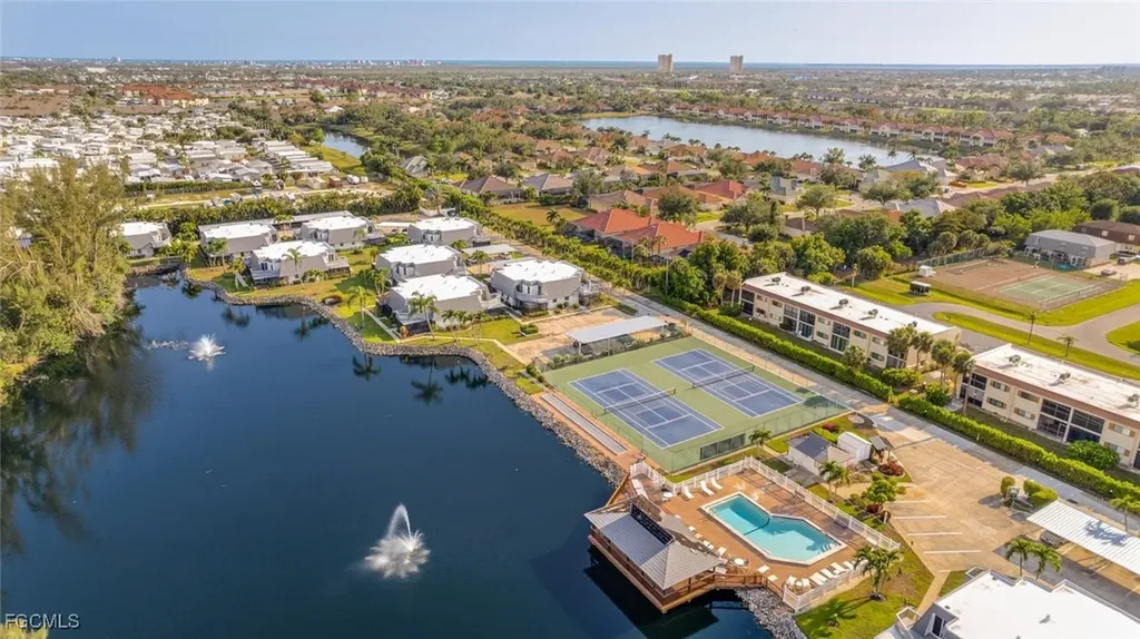 16171 Amberwood Lake Court Fort Myers FL 33908