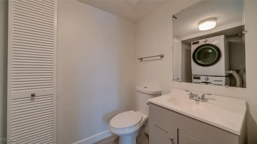 16171 Amberwood Lake Court Fort Myers FL 33908