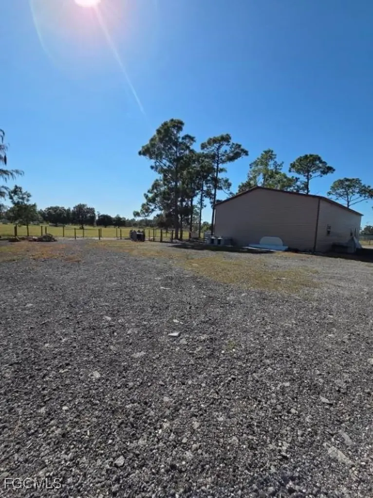 1860 Poinsettia Avenue Lehigh Acres FL 33972