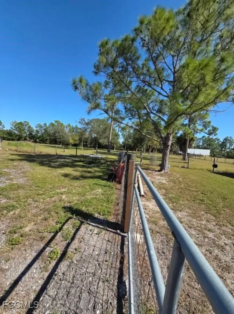 1860 Poinsettia Avenue Lehigh Acres FL 33972