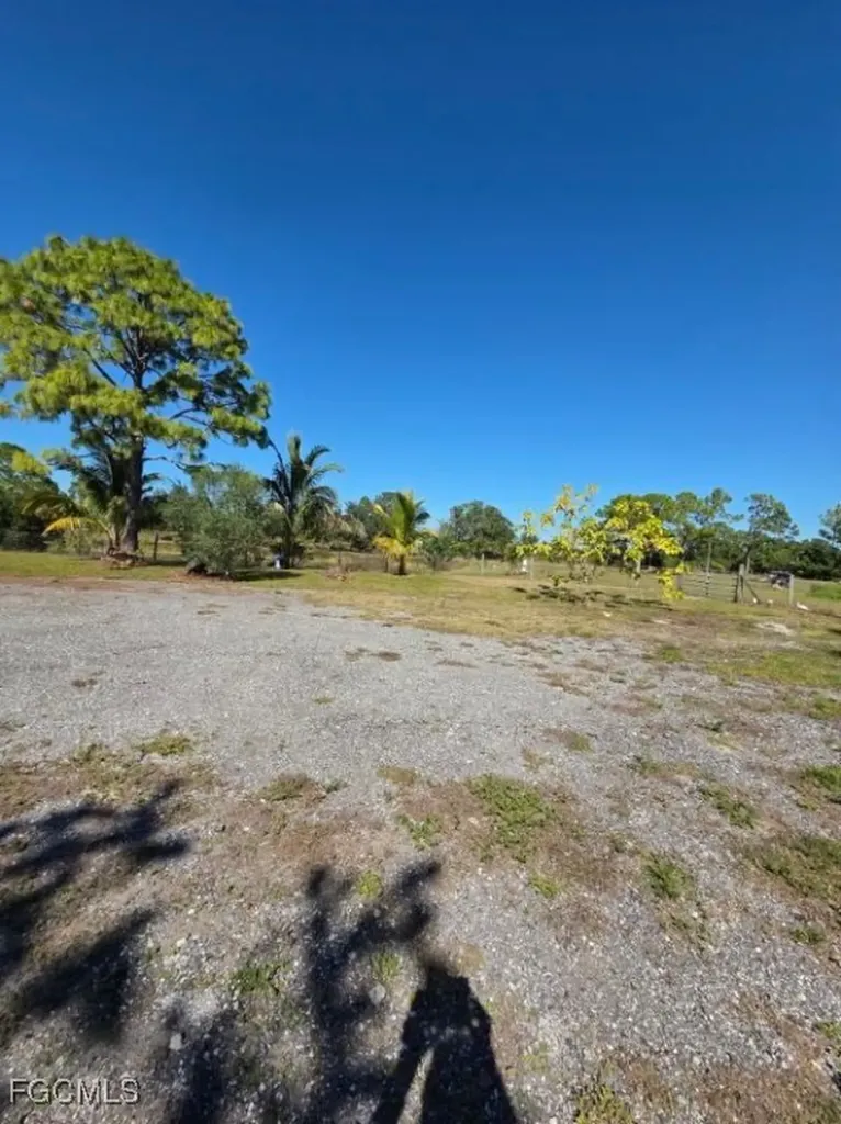 1860 Poinsettia Avenue Lehigh Acres FL 33972