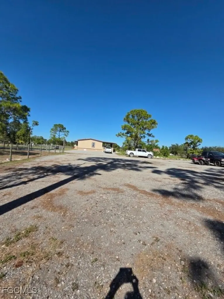 1860 Poinsettia Avenue Lehigh Acres FL 33972