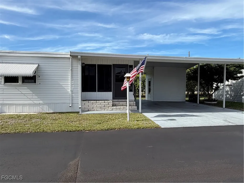 10 Blue Skys Drive Naples FL 34104
