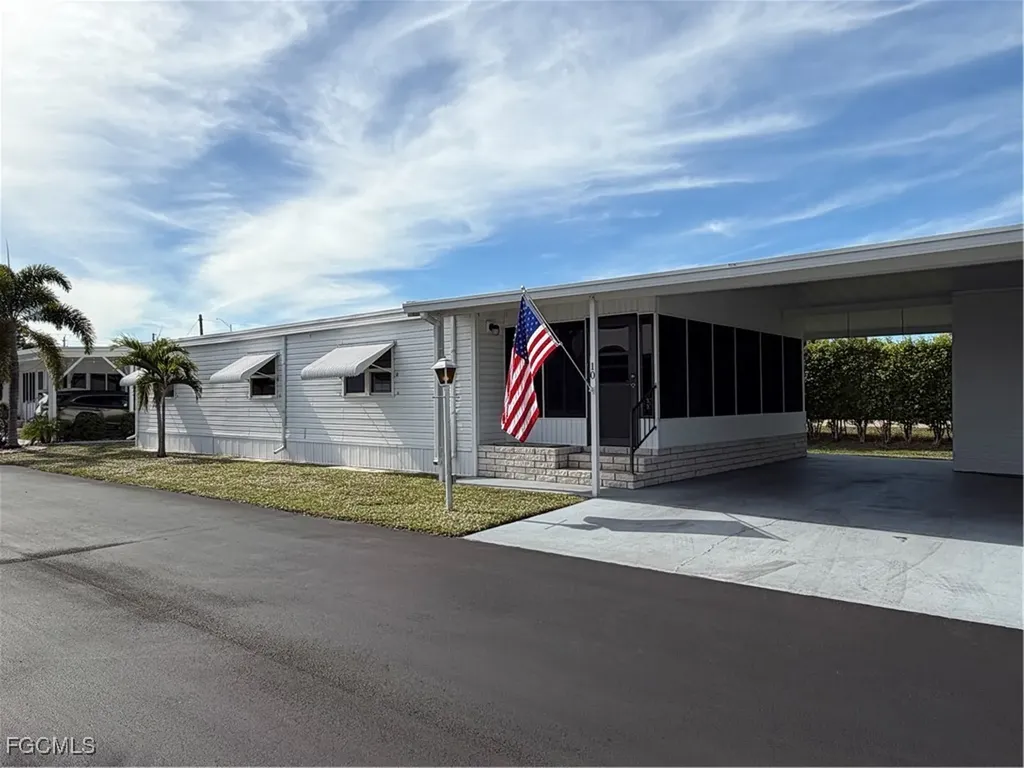 10 Blue Skys Drive Naples FL 34104