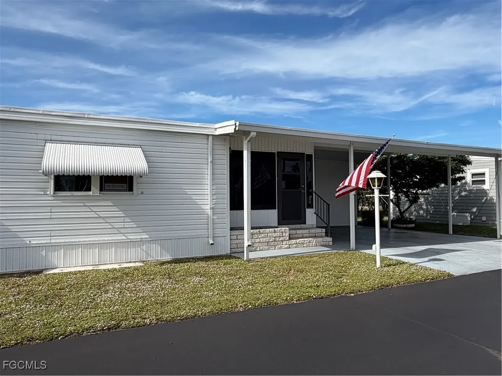 10 Blue Skys Drive Naples FL 34104