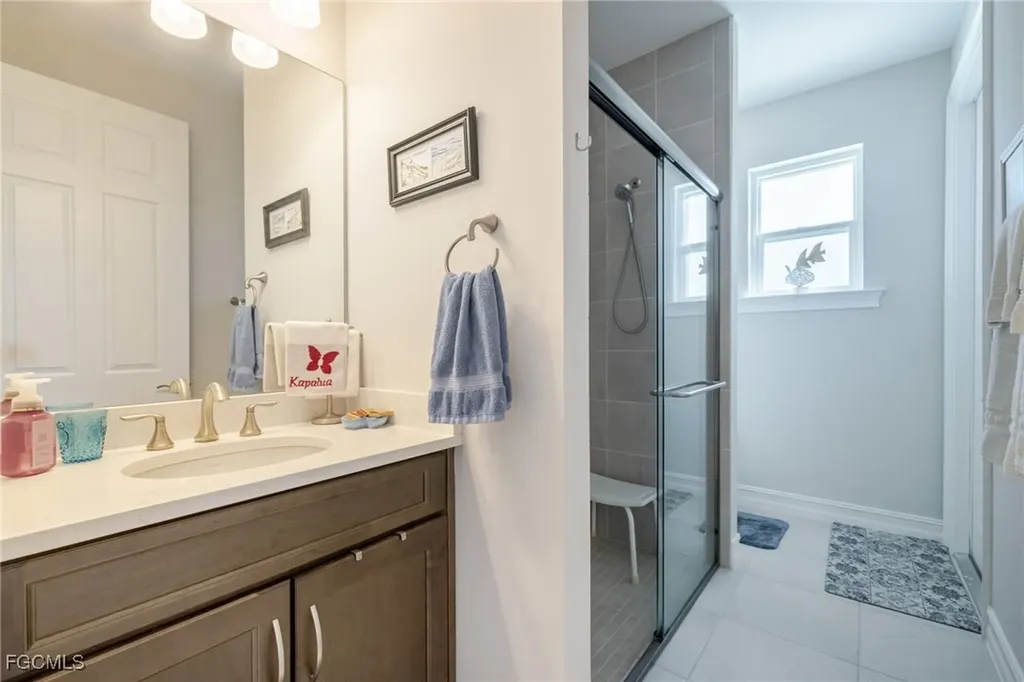 2140 Hickeys Creekside Drive Alva FL 33920