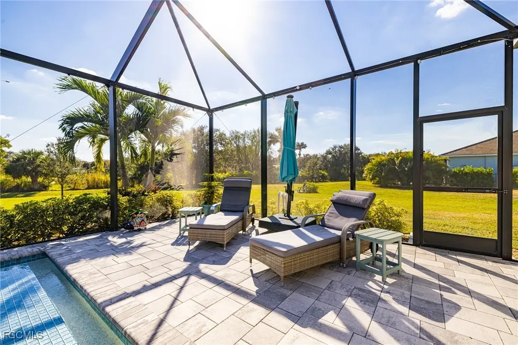 2140 Hickeys Creekside Drive Alva FL 33920