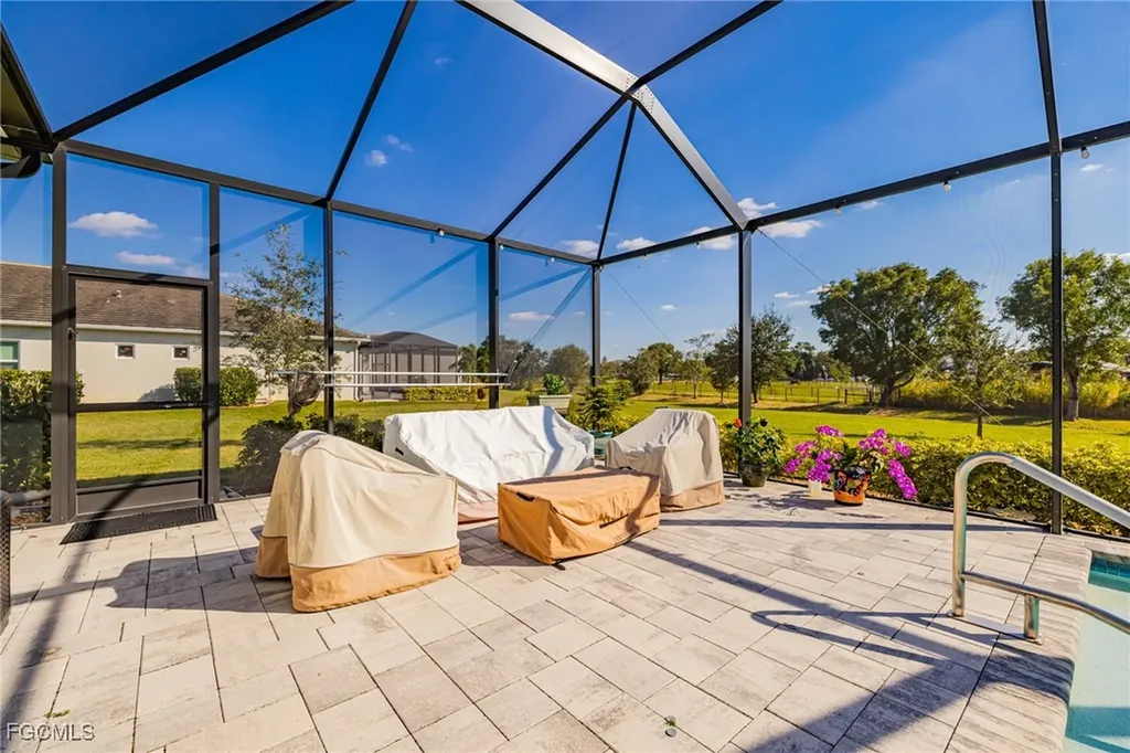 2140 Hickeys Creekside Drive Alva FL 33920