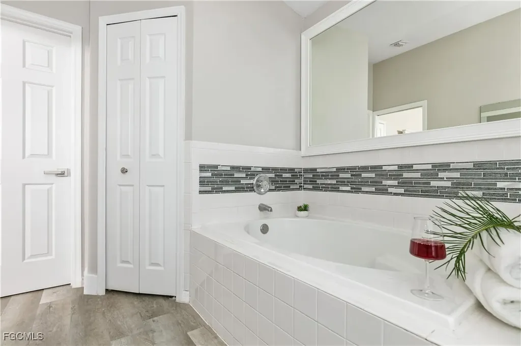 5608 Mandarin Court Davenport FL 33896