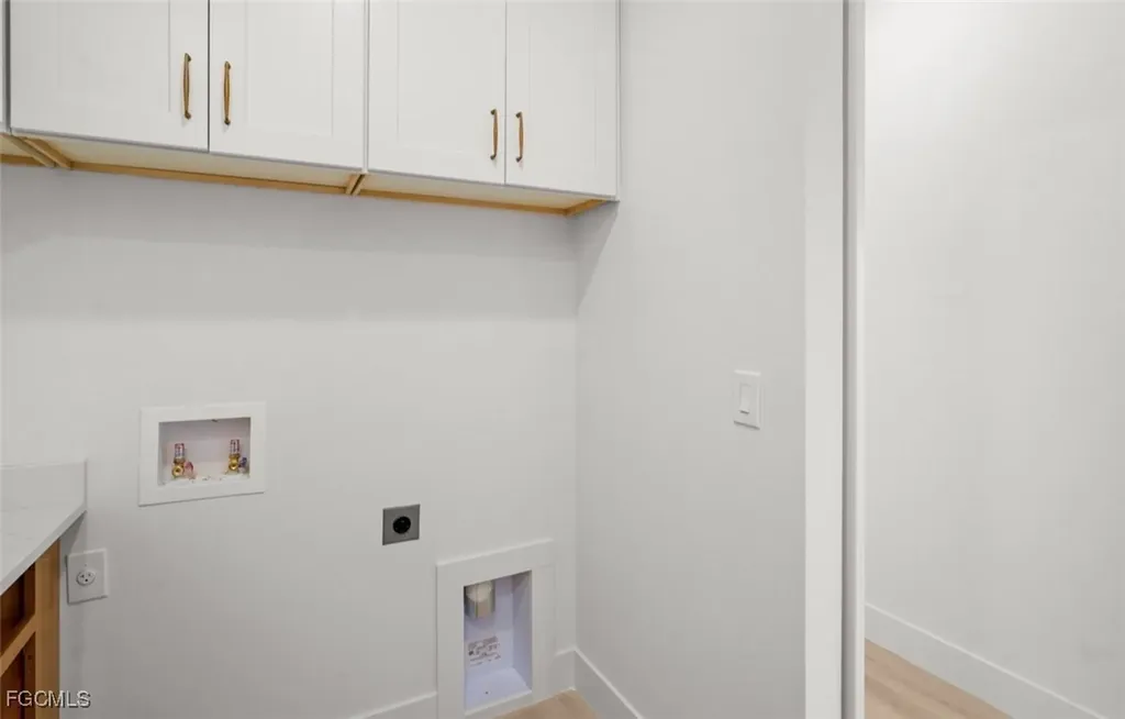 2310 Columbus Avenue Alva FL 33920