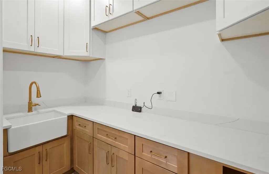 2310 Columbus Avenue Alva FL 33920