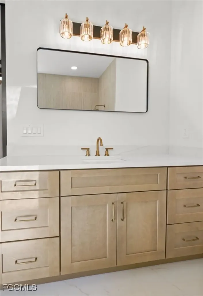 2310 Columbus Avenue Alva FL 33920