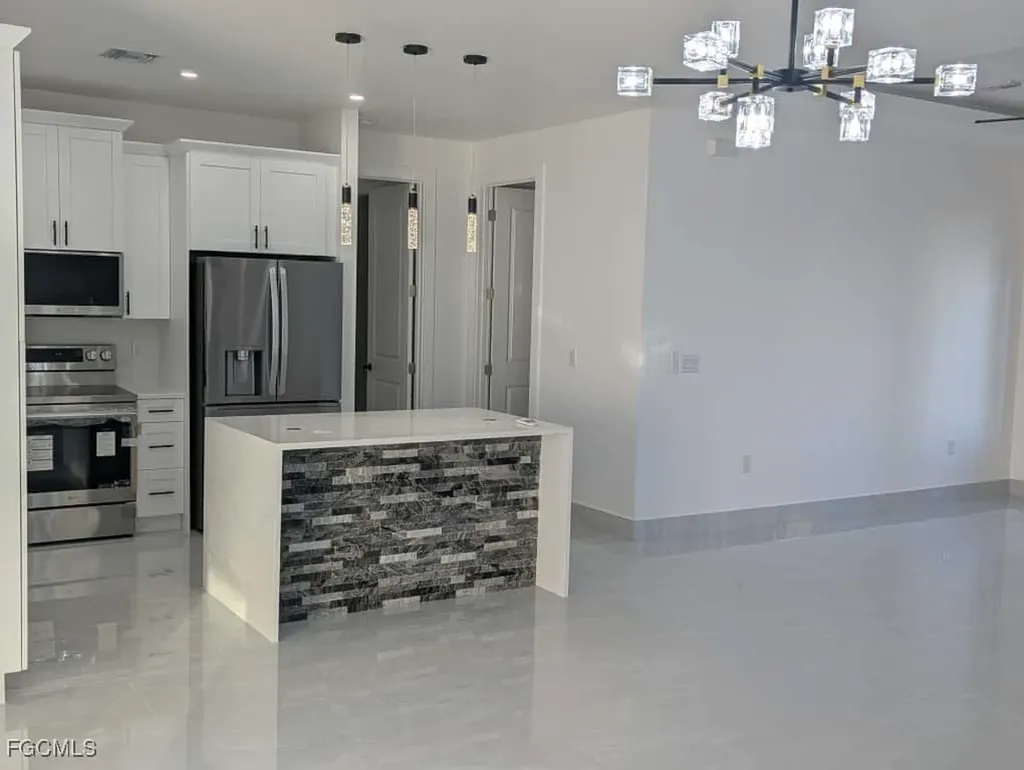 1510 SE 35th Street Cape Coral FL 33904