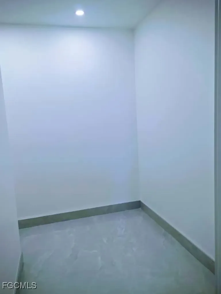 1510 SE 35th Street Cape Coral FL 33904