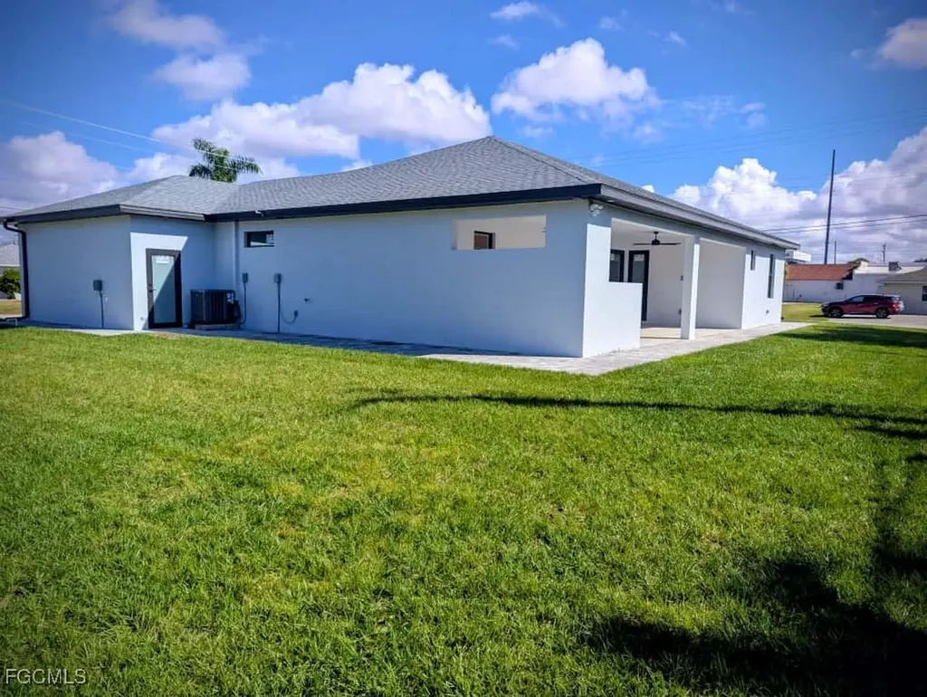 1510 SE 35th Street Cape Coral FL 33904