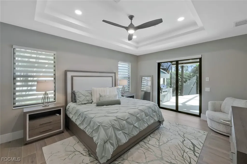 1812 Lagoon Lane Cape Coral FL 33914