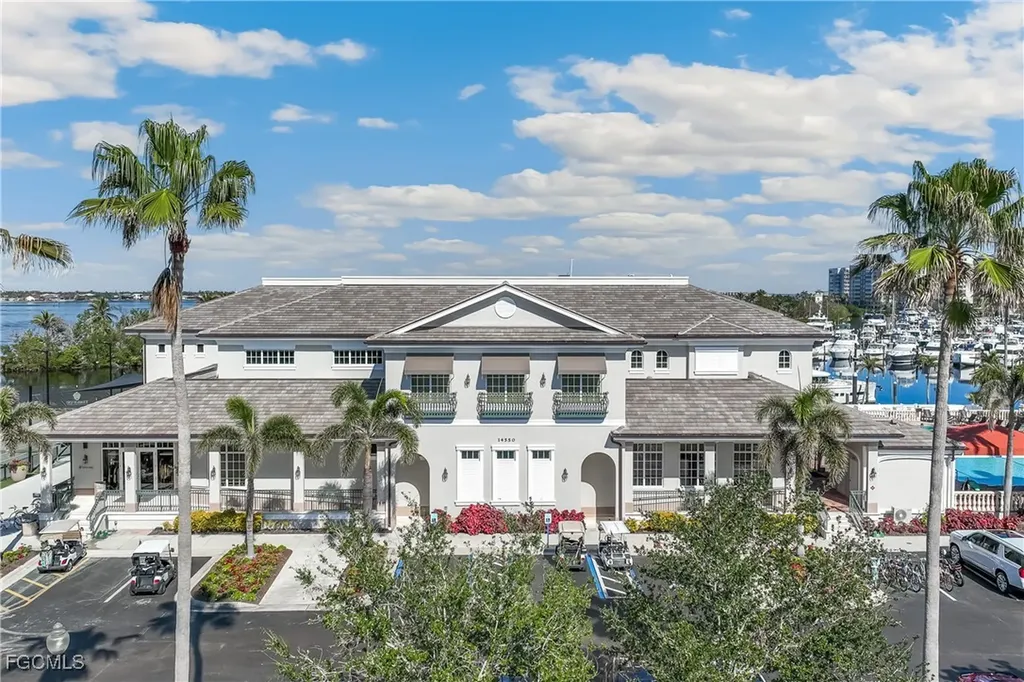 14200 Royal Harbour Court Fort Myers FL 33908