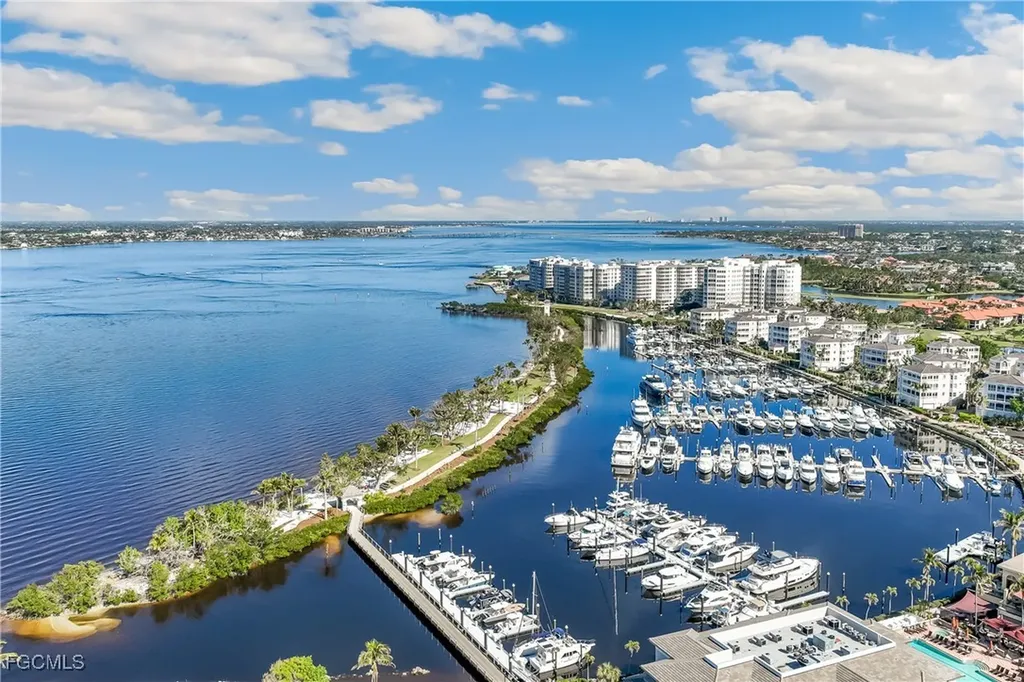 14200 Royal Harbour Court Fort Myers FL 33908