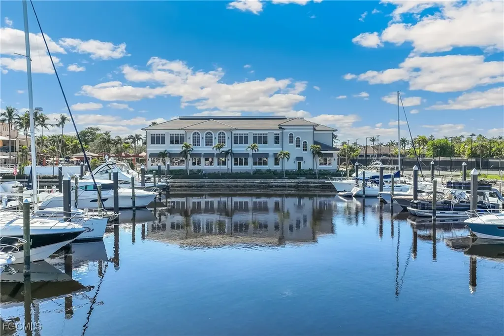 14200 Royal Harbour Court Fort Myers FL 33908