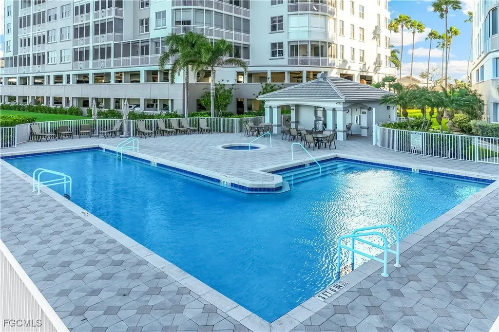14200 Royal Harbour Court Fort Myers FL 33908