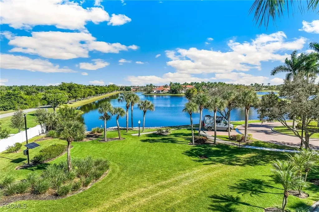 14200 Royal Harbour Court Fort Myers FL 33908