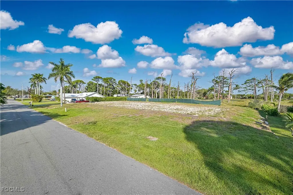 7176 Vassar Drive Fort Myers FL 33908