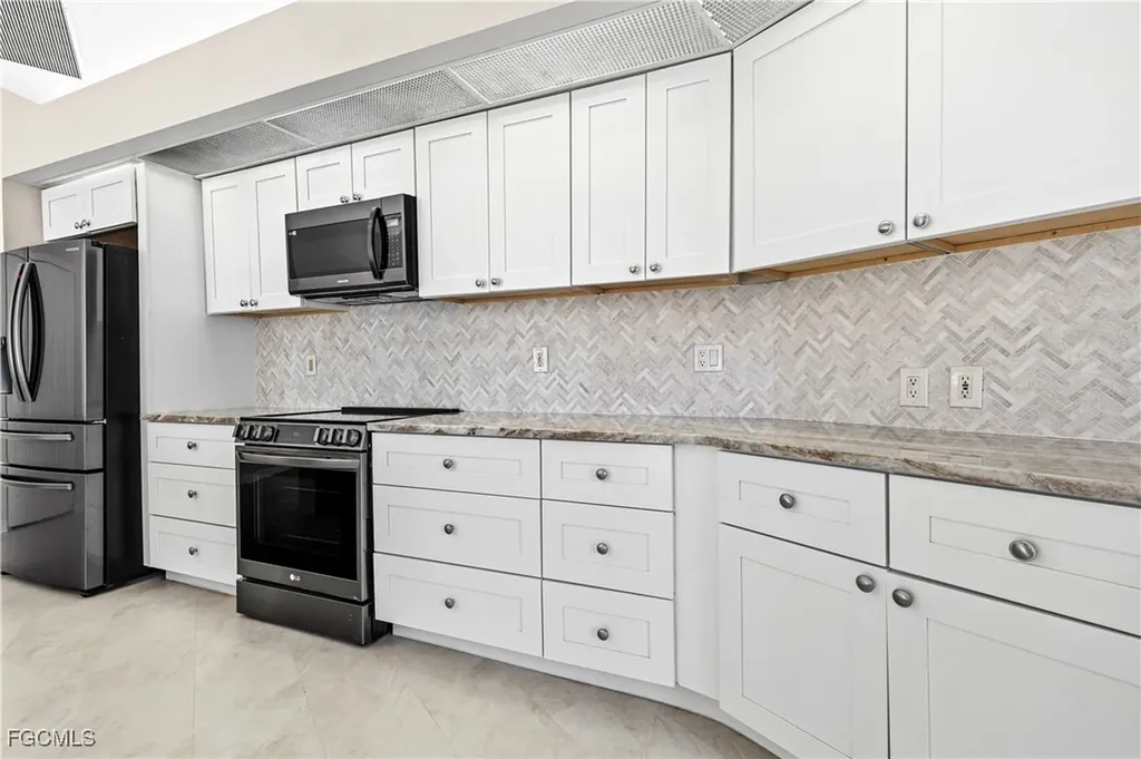 1125 SW 52nd Street Cape Coral FL 33914