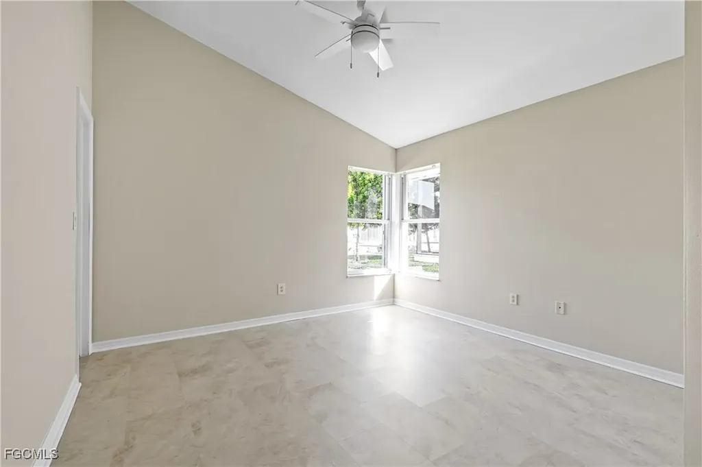 1125 SW 52nd Street Cape Coral FL 33914