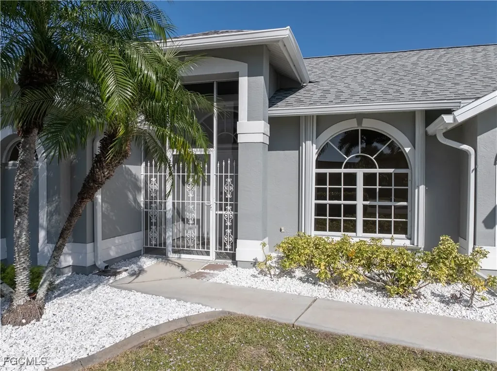 1125 SW 52nd Street Cape Coral FL 33914