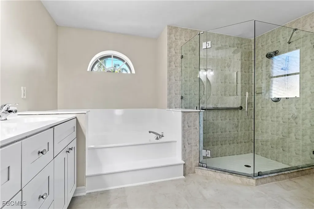 1125 SW 52nd Street Cape Coral FL 33914