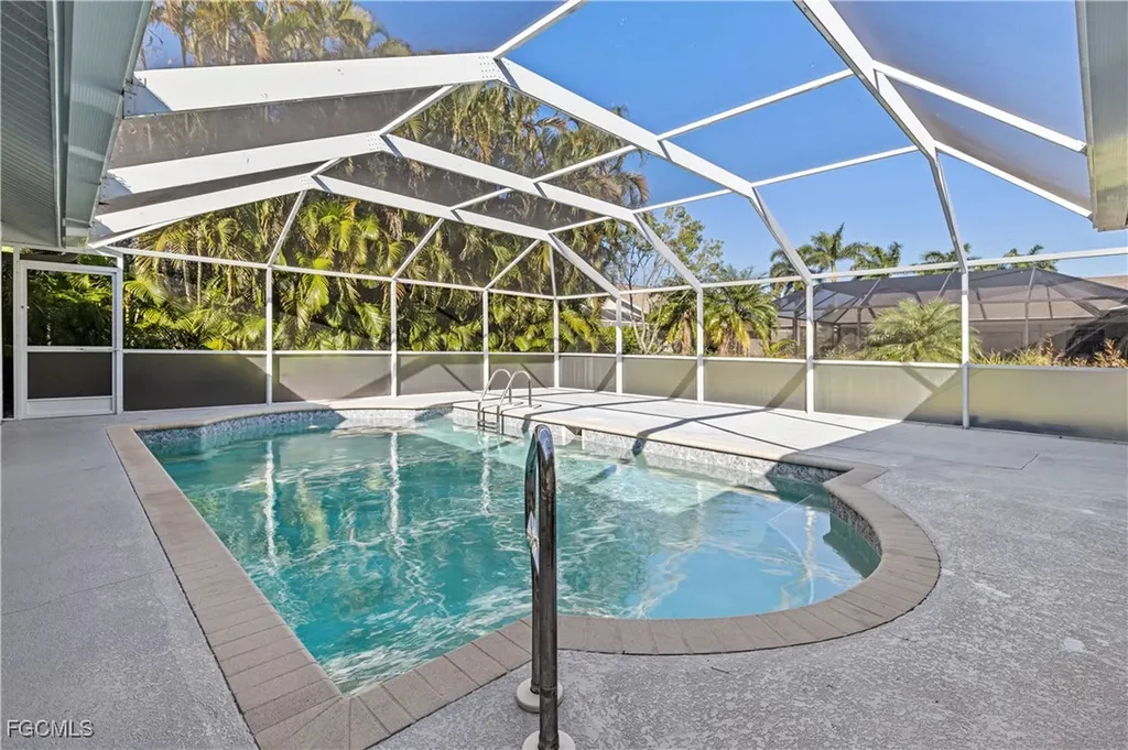 1125 SW 52nd Street Cape Coral FL 33914