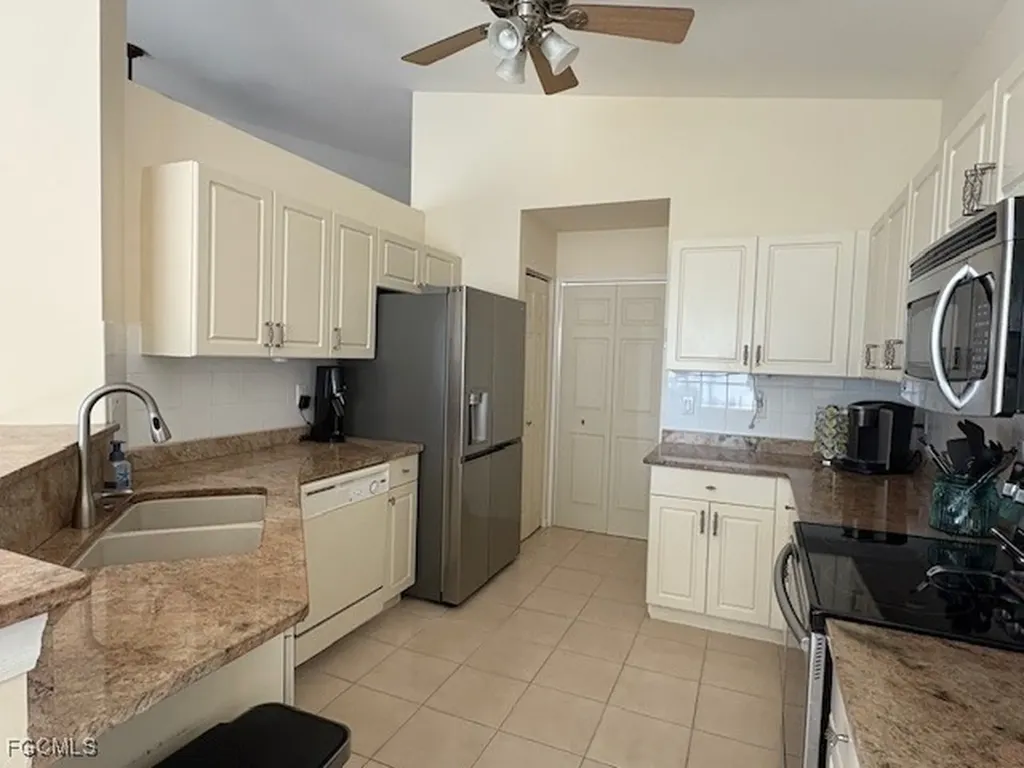 11807 Bayport Lane Fort Myers FL 33908