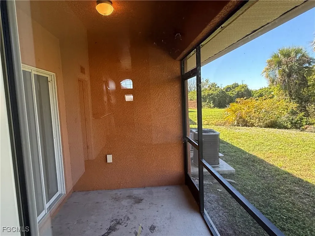 633 Alabama Road S Lehigh Acres FL 33974