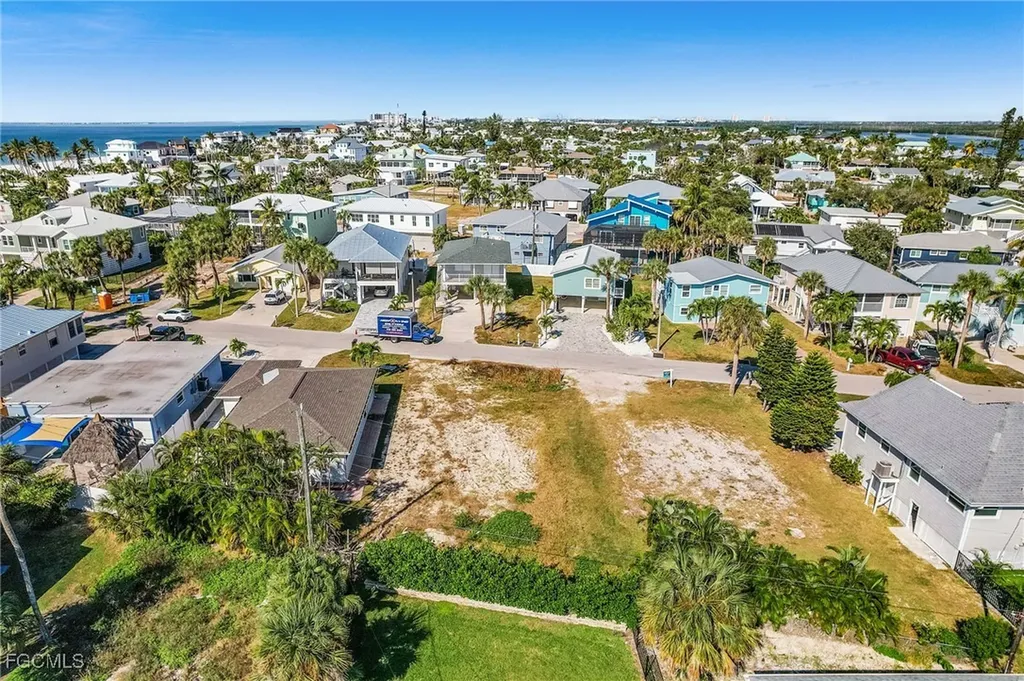 140 Hercules Drive Fort Myers Beach FL 33931