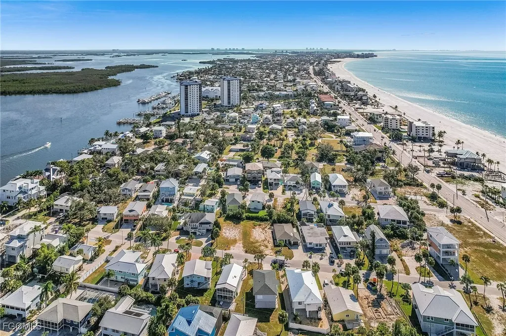 140 Hercules Drive Fort Myers Beach FL 33931