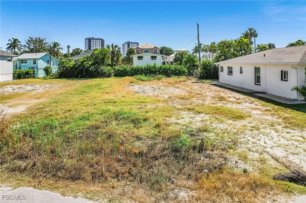140 Hercules Drive Fort Myers Beach FL 33931