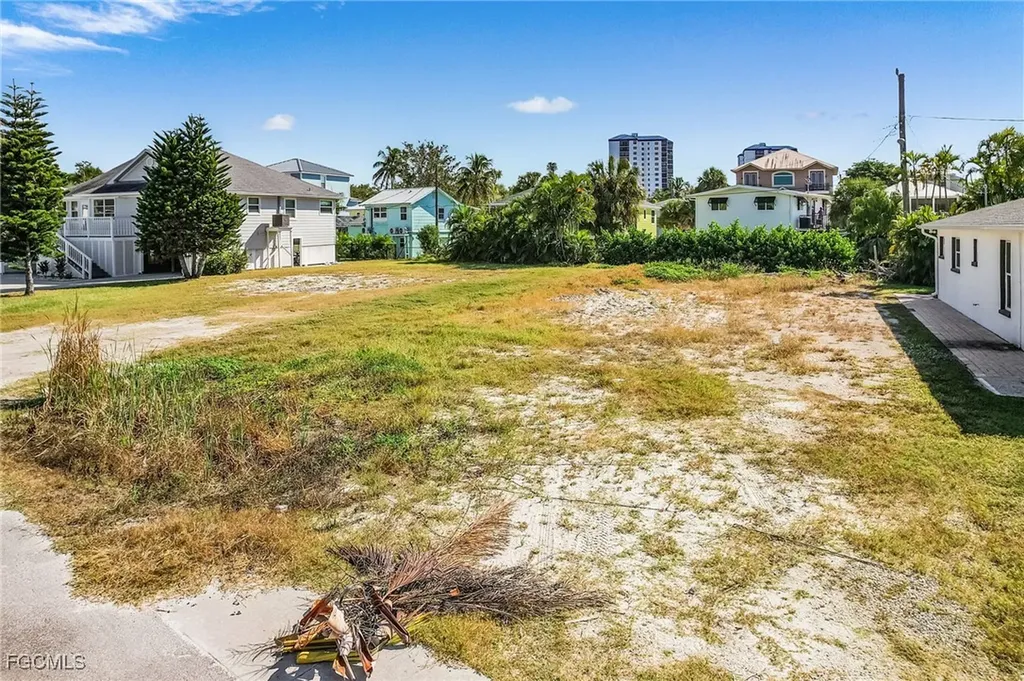 140 Hercules Drive Fort Myers Beach FL 33931