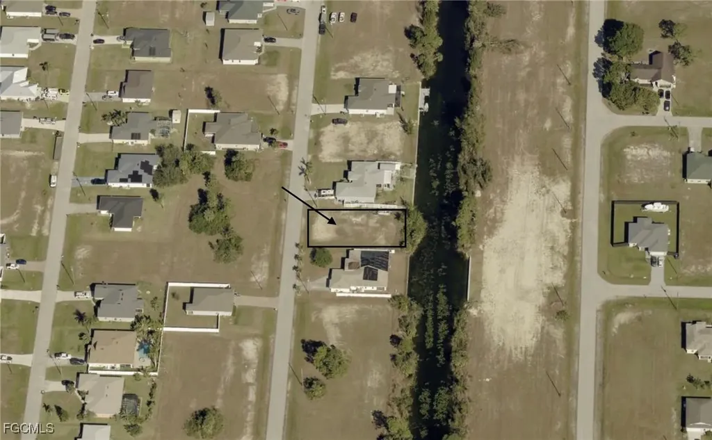 3319 NE 9th Avenue Cape Coral FL 33909