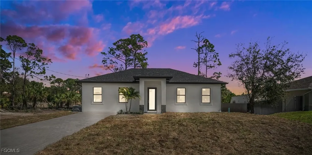 347 Rancho Avenue Lehigh Acres FL 33974