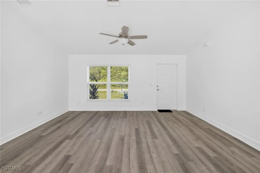 2814 NW 28th Avenue Cape Coral FL 33993