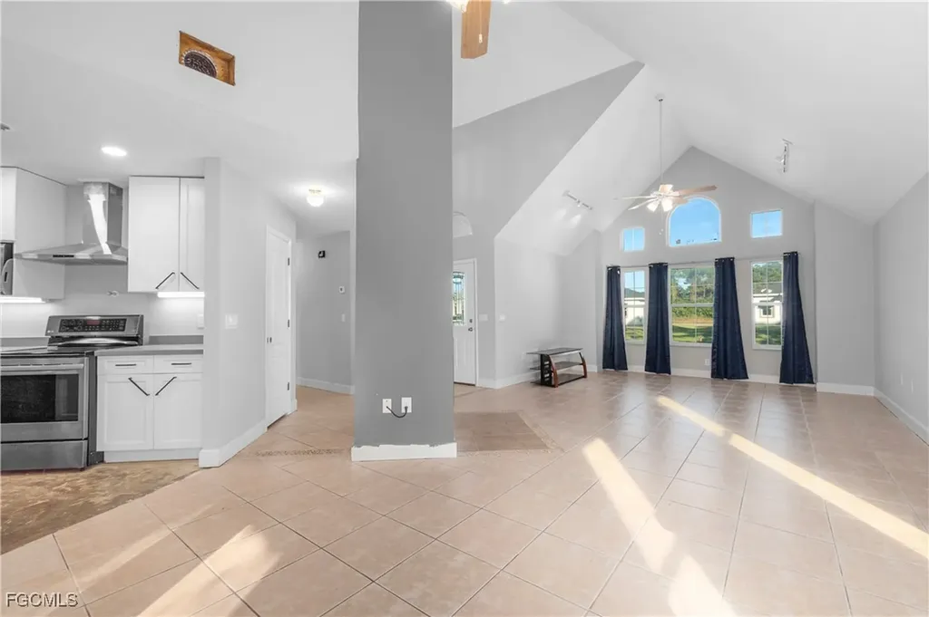 6049 Stratton Road Fort Myers FL 33905