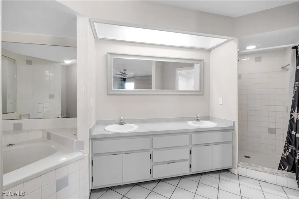 6049 Stratton Road Fort Myers FL 33905