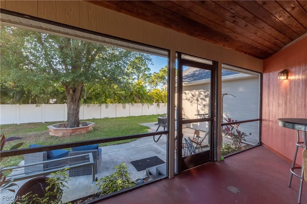 6049 Stratton Road Fort Myers FL 33905