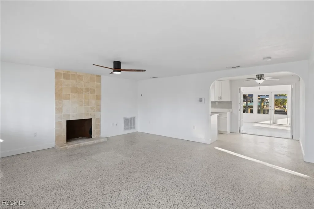 2631 Bayshore Drive Matlacha FL 33993