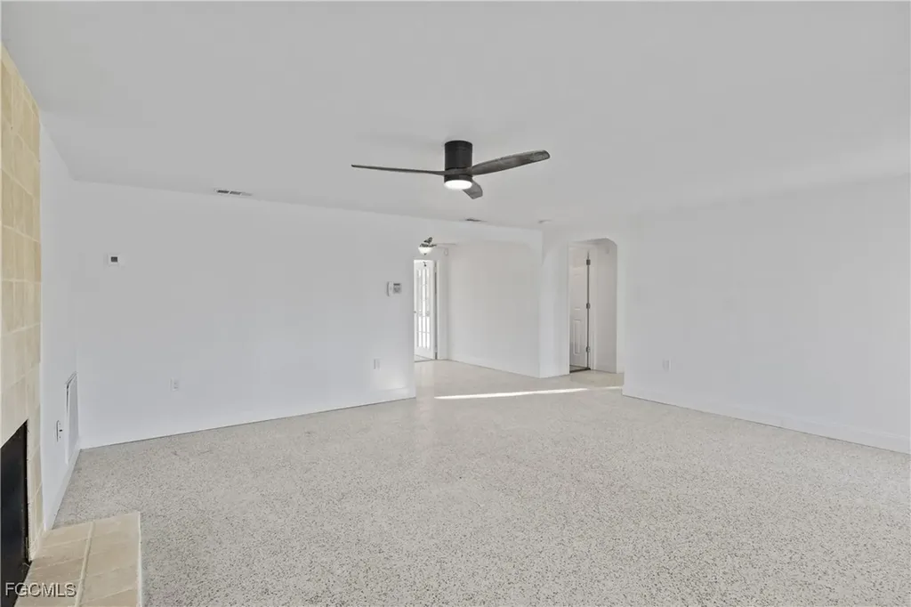 2631 Bayshore Drive Matlacha FL 33993